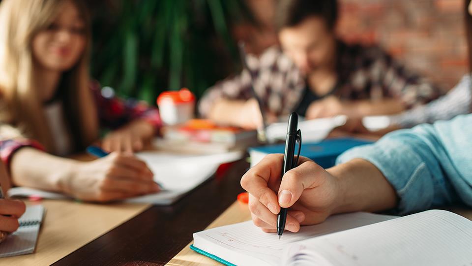 How to come up with ideas for your design or engineering project som