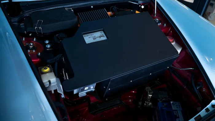 everrati-classic-car-battery